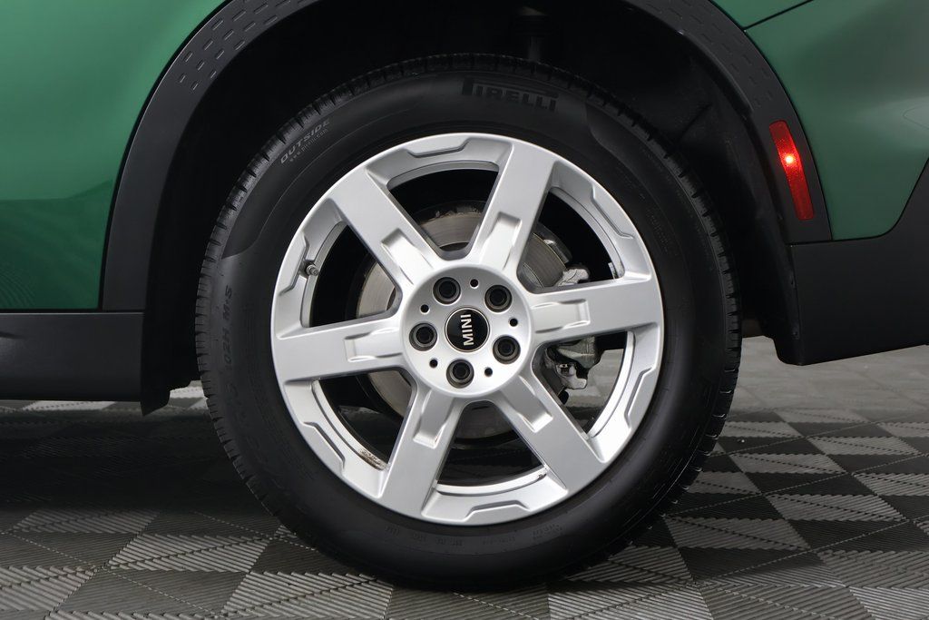 2025 MINI Cooper Countryman Signature 16