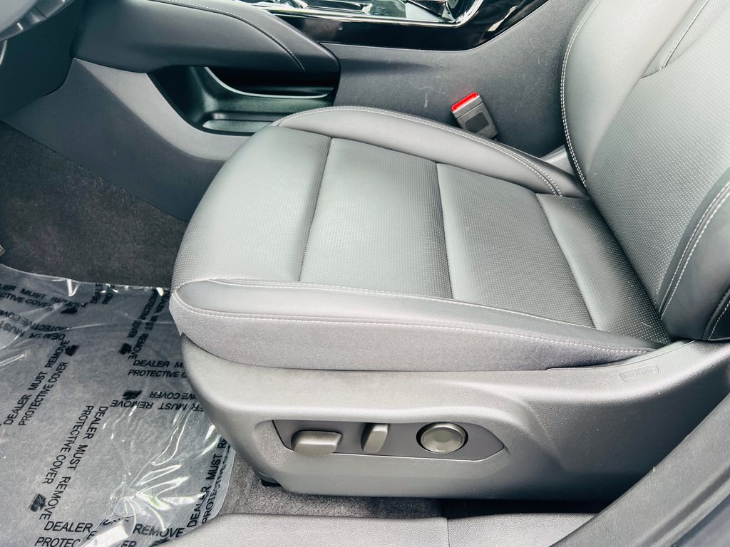 Thumbnail: 2025 Buick Envision - 15