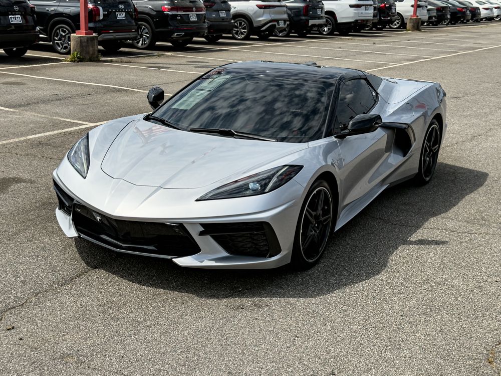 Used 2020 Silver Chevrolet Stingray image 17