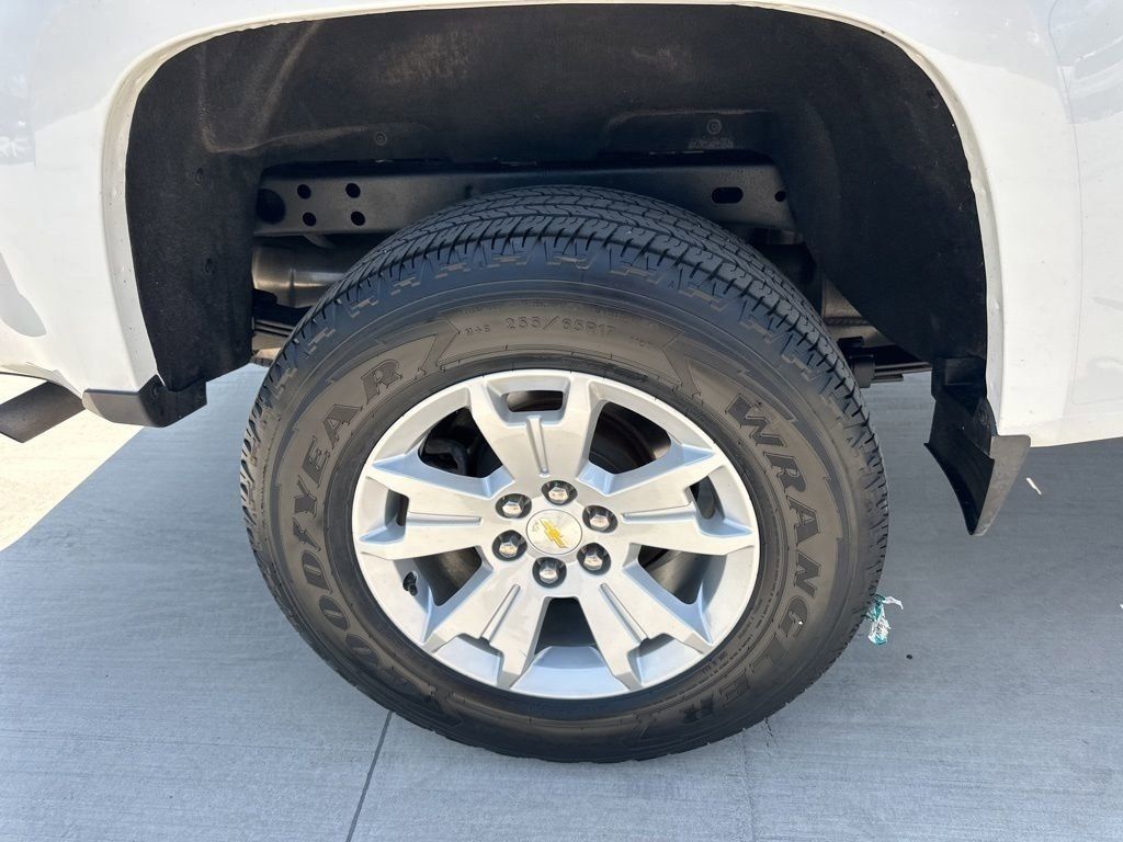 2022 Summit White Chevrolet Colorado LT RWD
