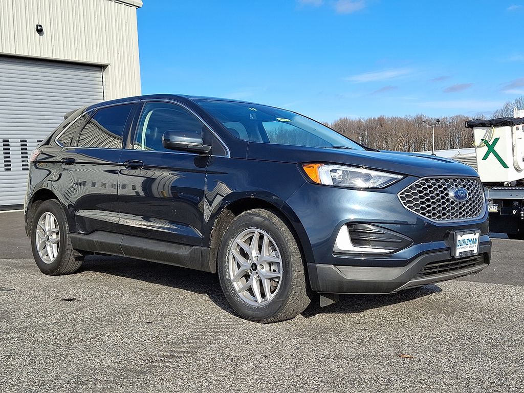 2024 Ford Edge SEL's photo