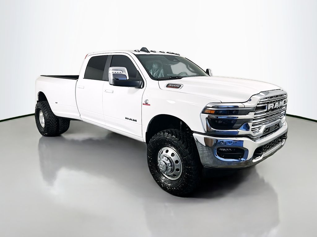 2025 RAM 3500 Laramie Crew Cab LB DRW 4WD