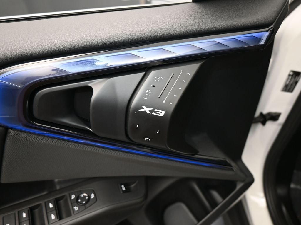 Used 2025 Mineral White Metallic BMW 30 xDrive image 14