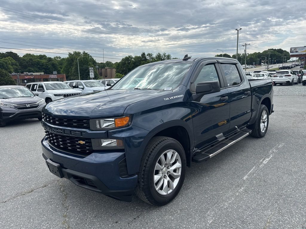 2020 Chevrolet Silverado 1500 Custom 4X4 Crew Cab Short Box's photo