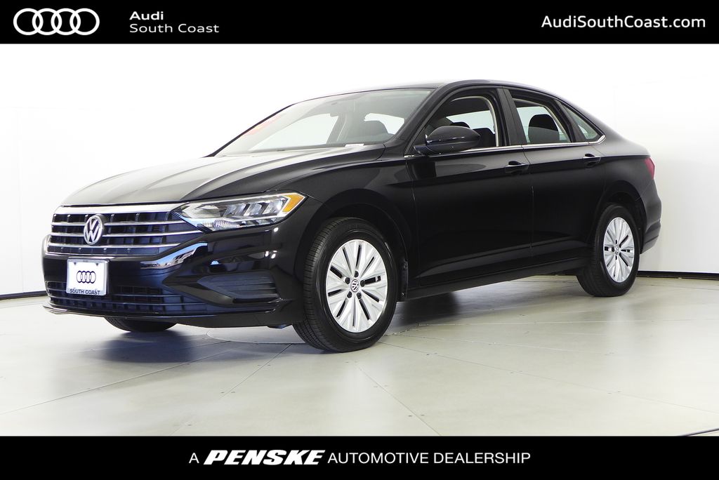 Thumbnail: 2019 Volkswagen Jetta - 1