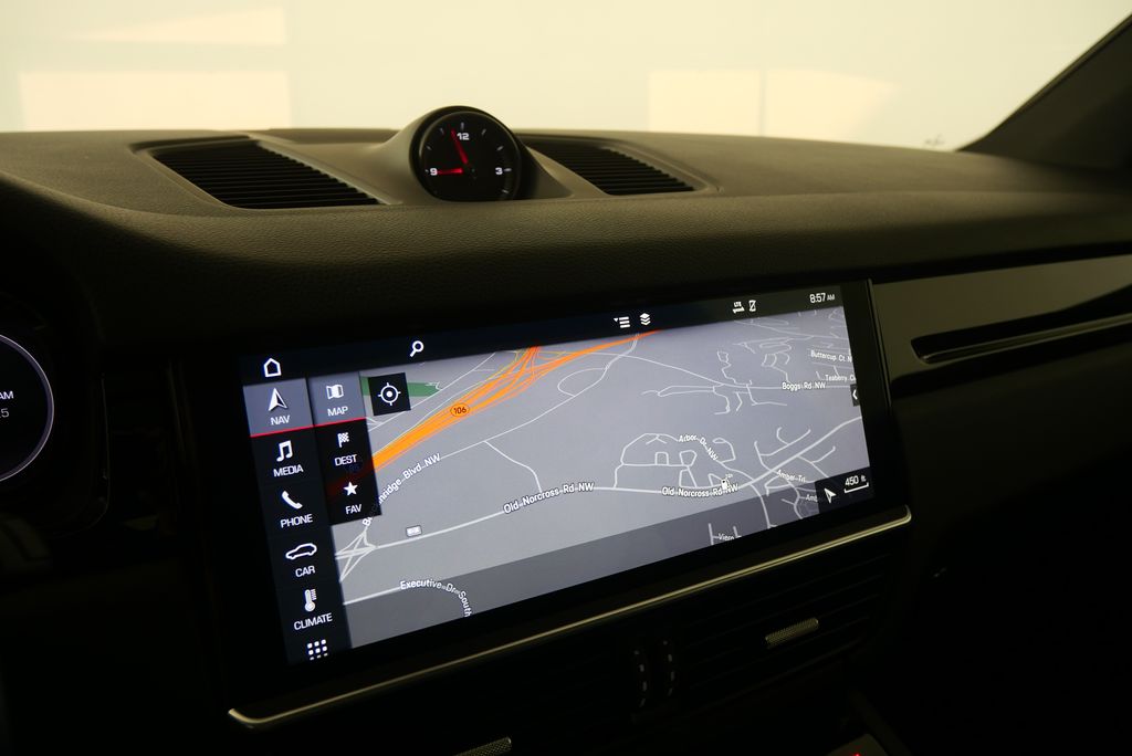 2019 Porsche Cayenne Base 22