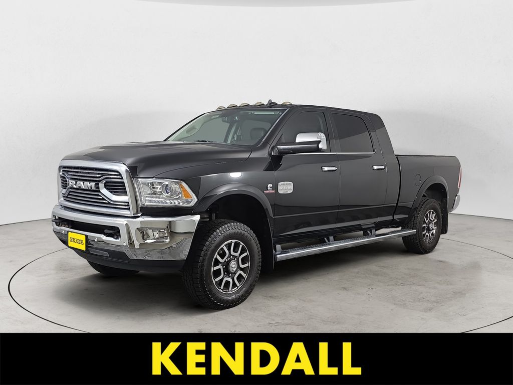 Brilliant Black Crystal Pearlcoat 2017 RAM 3500 Pickup Truck Four-Wheel Drive 6-Speed Automatic