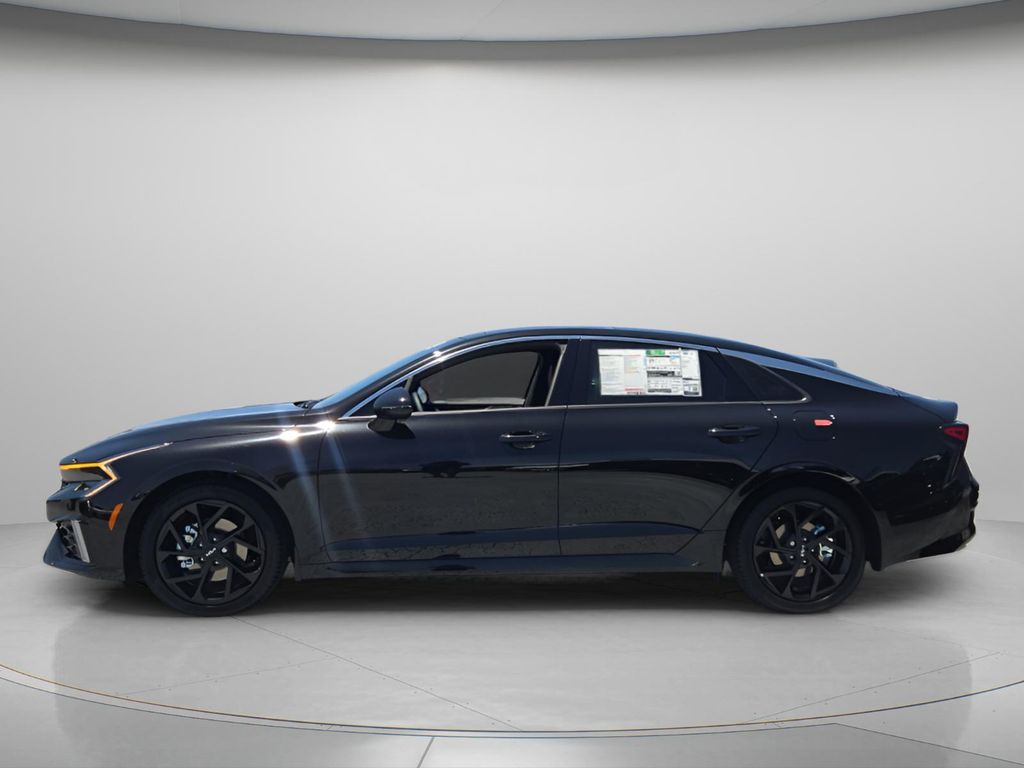2026 Kia K5 - $30,515
