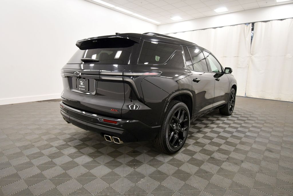 Used 2024 Chevrolet Traverse SUV