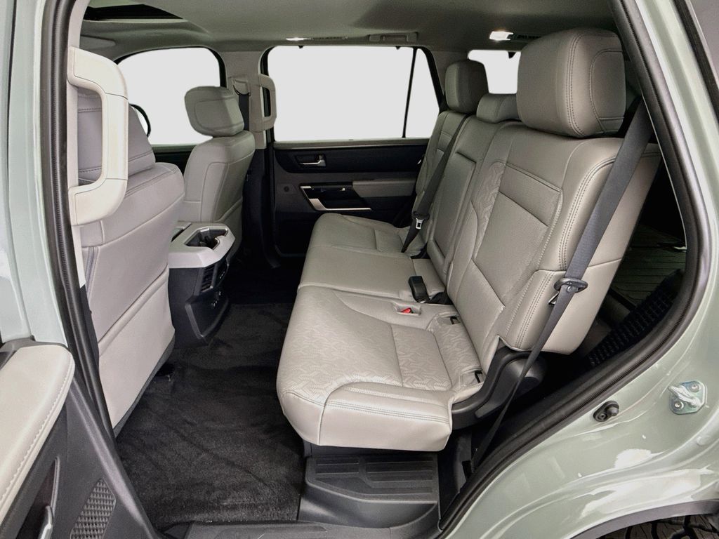 Thumbnail: 2024 Toyota Sequoia - 20