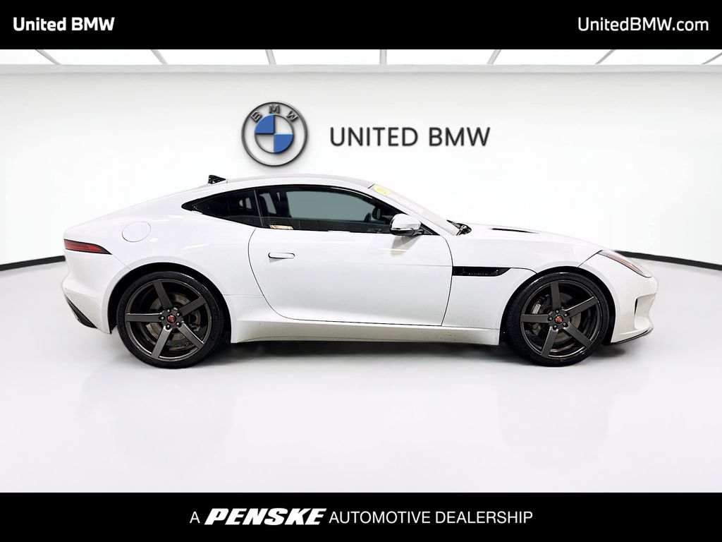 Thumbnail: 2018 Jaguar F-Type - 18