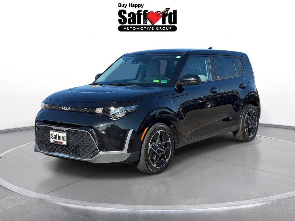2023 Kia Soul EX FWD