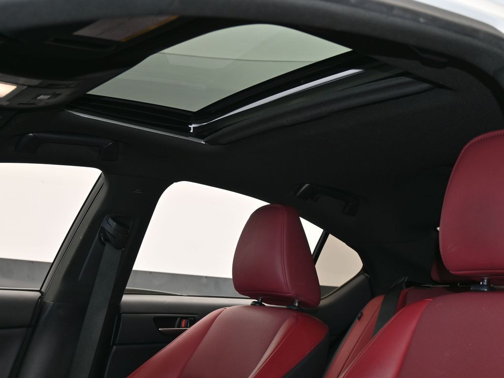 Used 2024 White Lexus 300 image 11