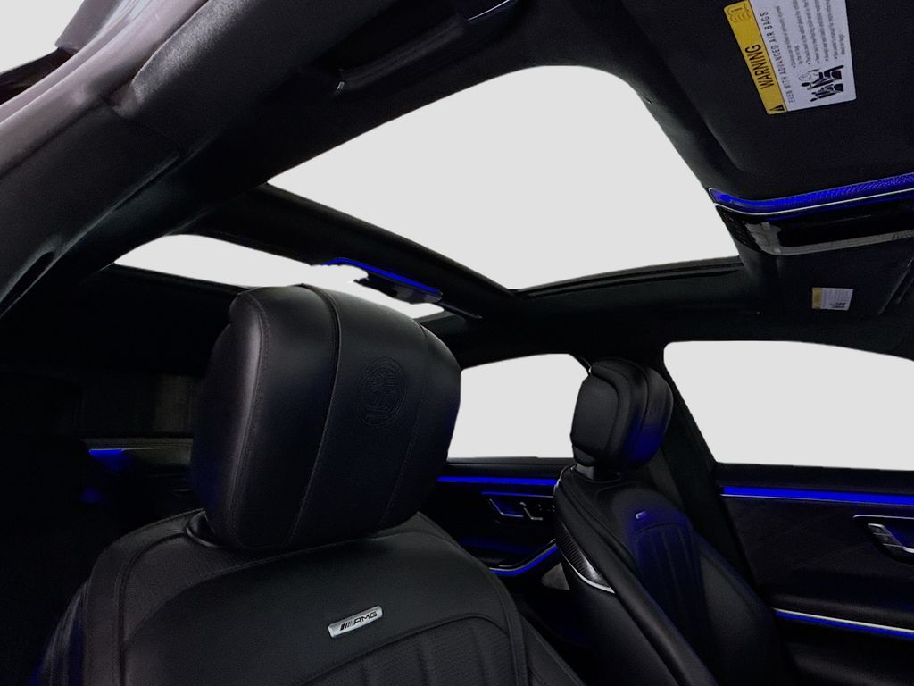 Thumbnail: 2024 Mercedes-Benz S-Class - 19
