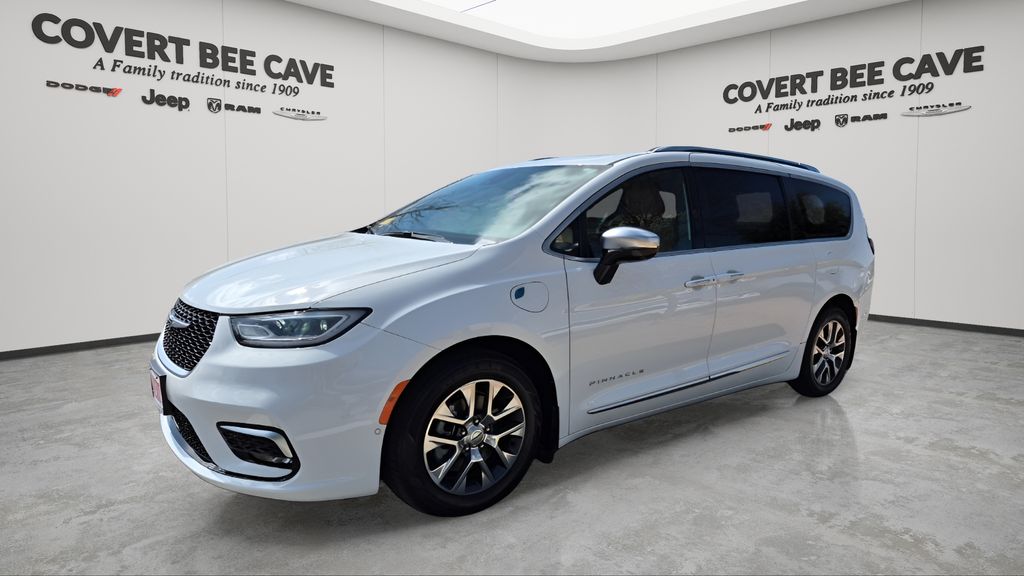 Used Car 2023 Chrysler Pacifica Hybrid  Pinnacle For Sale Under $35,000 In Austin, Texas