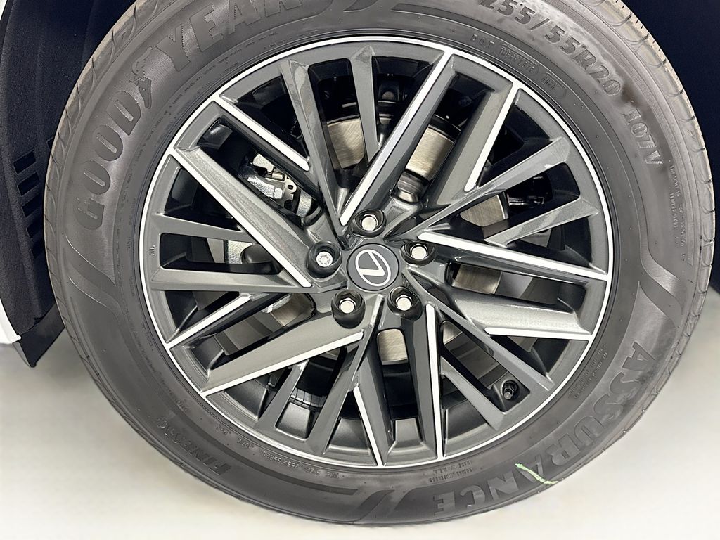 Thumbnail: 2026 Lexus TX - 31