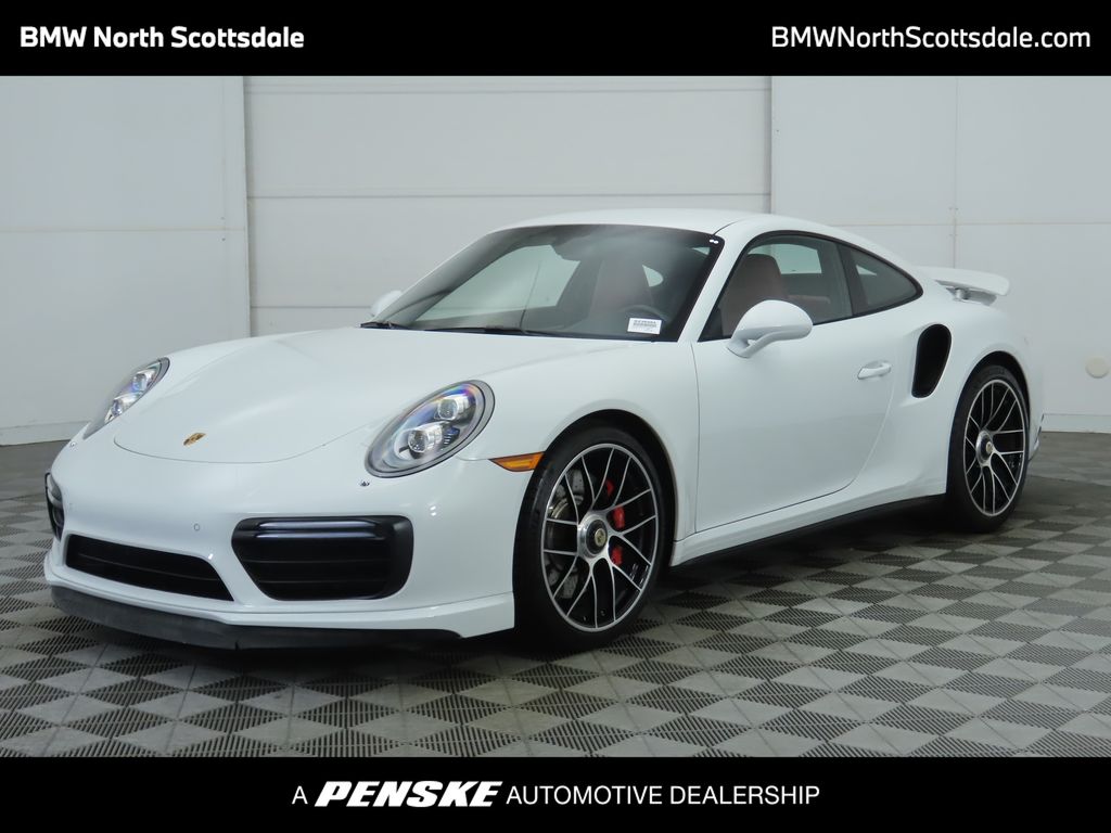 Thumbnail: 2018 Porsche 911 - 1