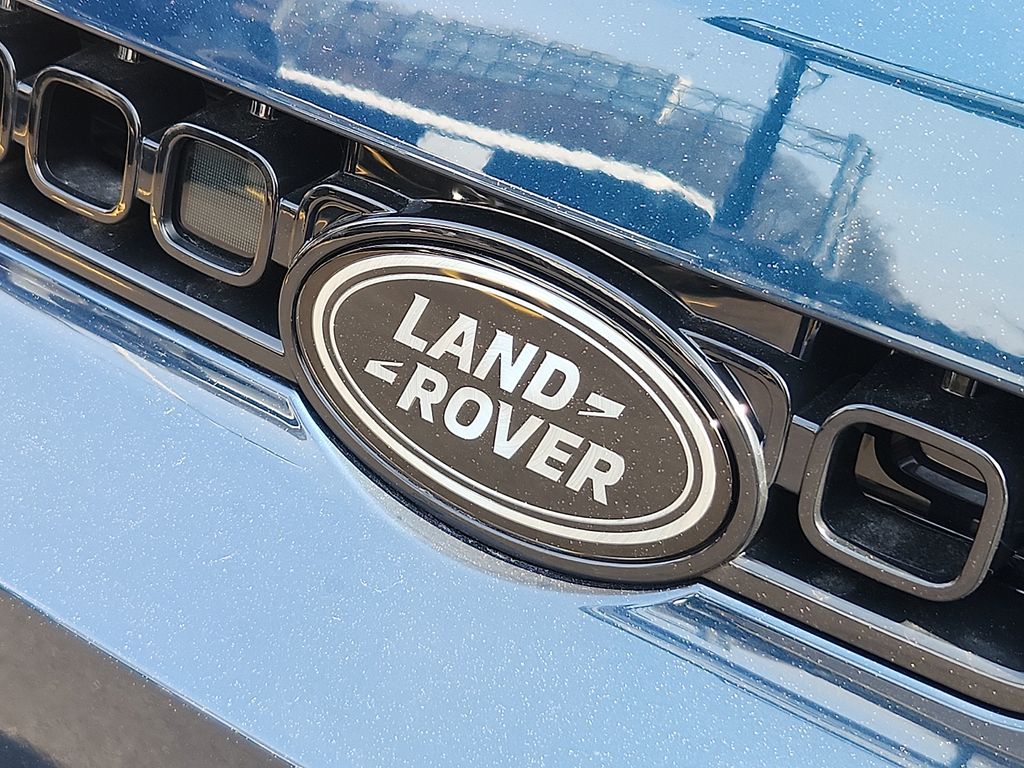 Thumbnail: 2026 Land Rover Defender - 11