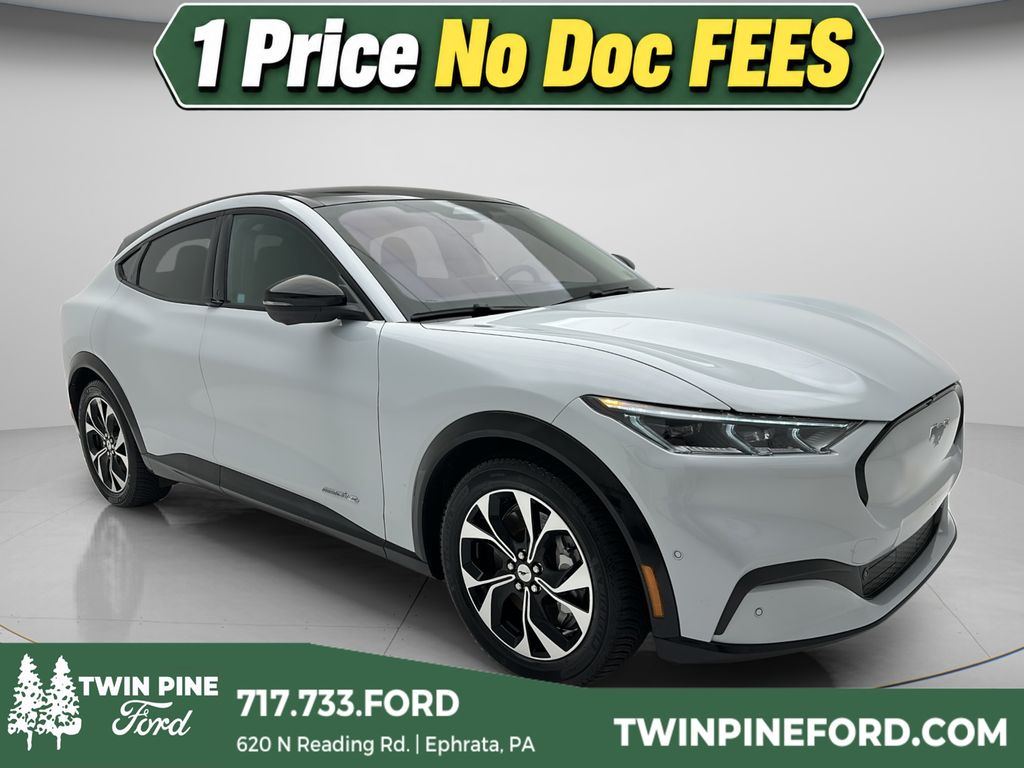 White Metallic 2022 Ford Mustang Mach-E SUV / Crossover All-Wheel Drive Automatic