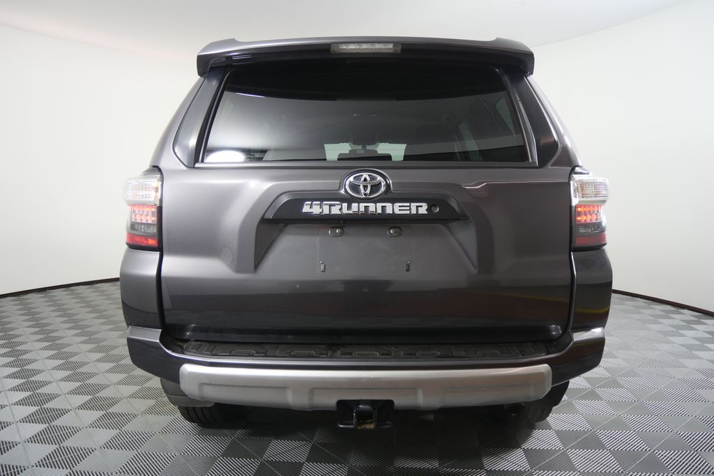 Thumbnail: 2014 Toyota 4Runner - 4