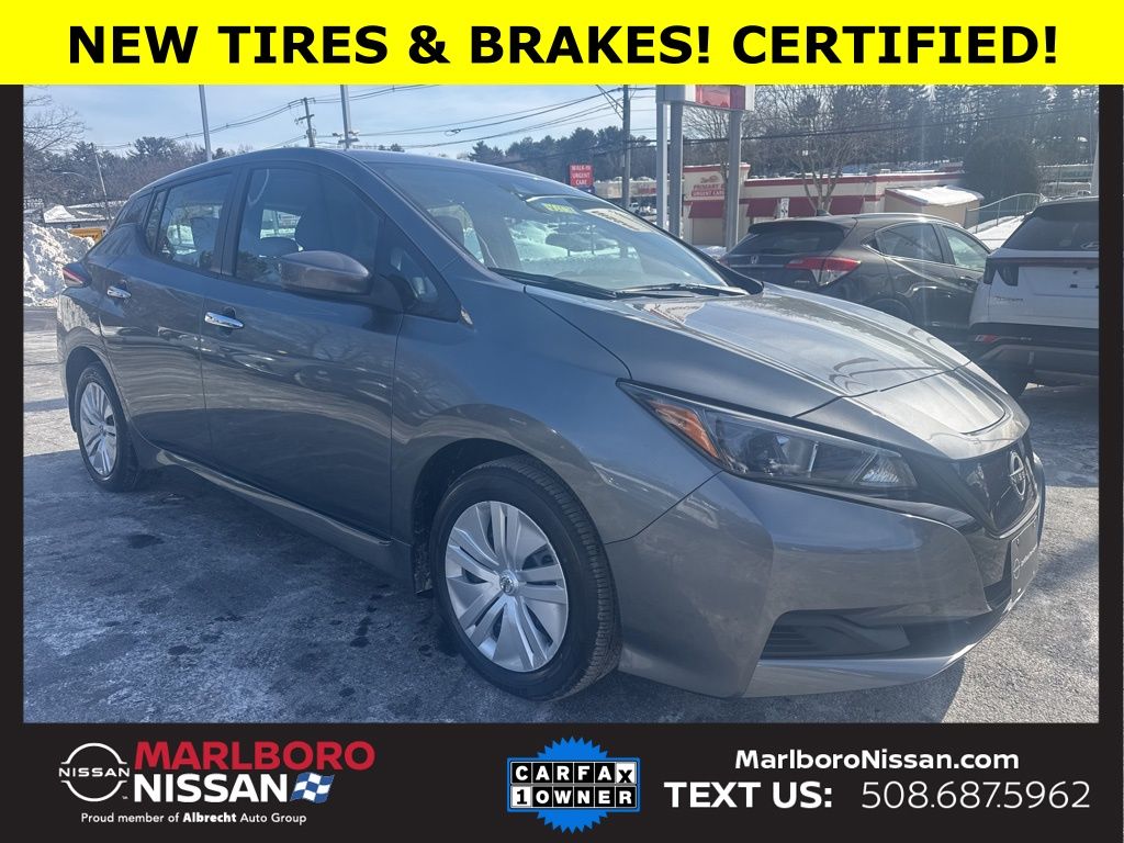 2023 Nissan LEAF S FWD