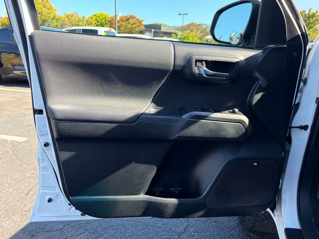 Used 2017 Toyota Tacoma Truck