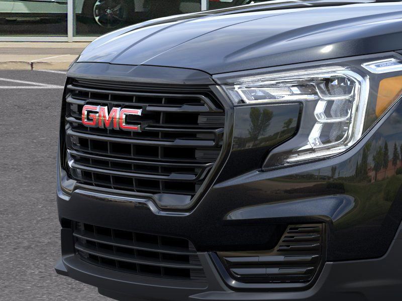 2024 GMC Terrain SLE 13