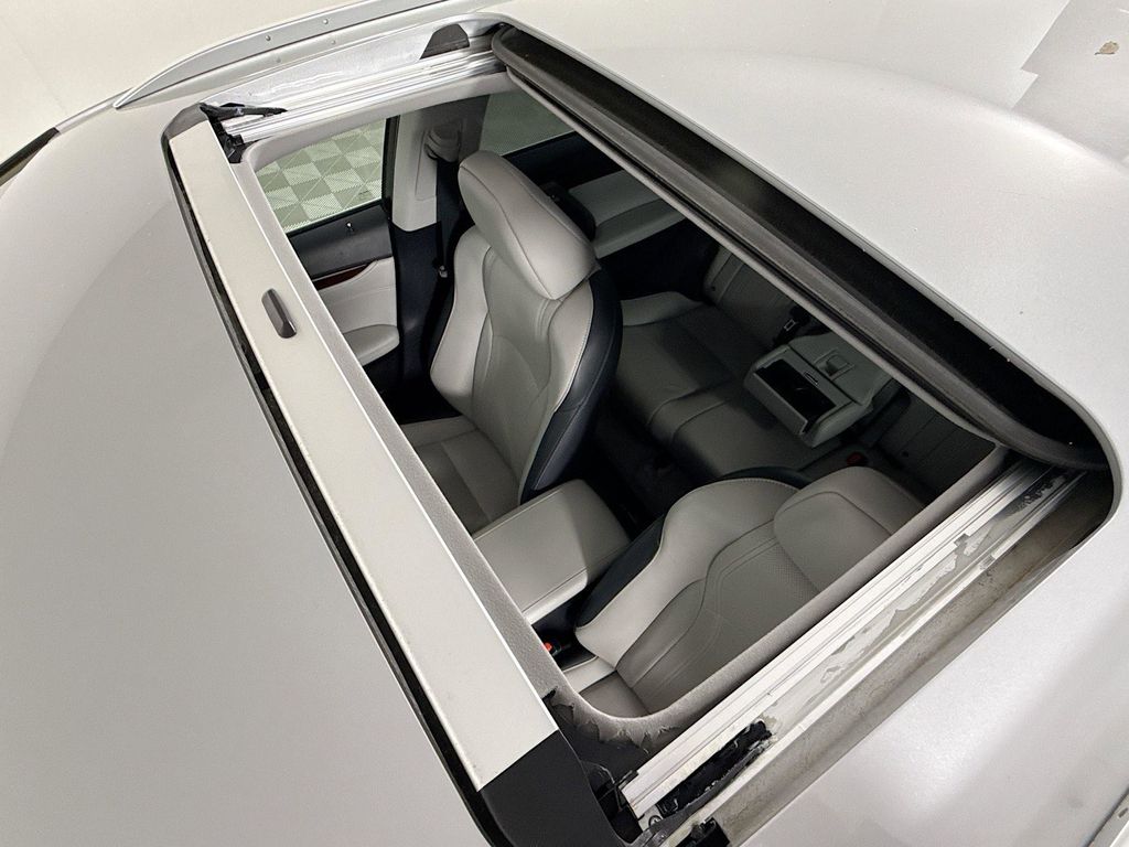 Thumbnail: 2019 Lexus RX - 22