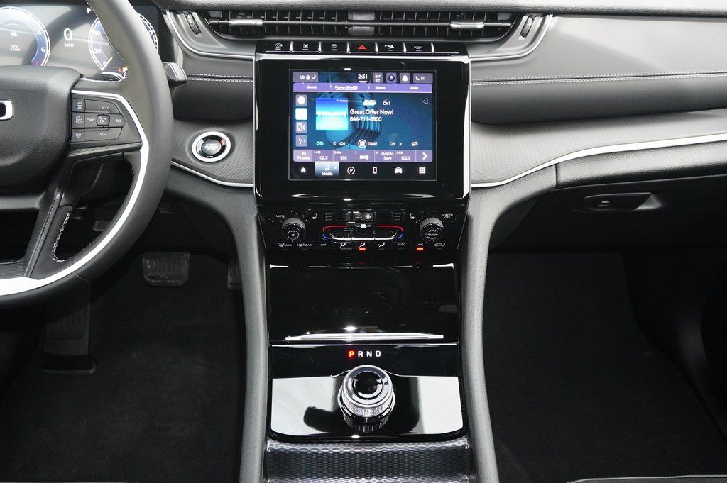 New Car 2025 Jeep Grand Cherokee L  For Sale Under $50,000 In Weatherford, Texas