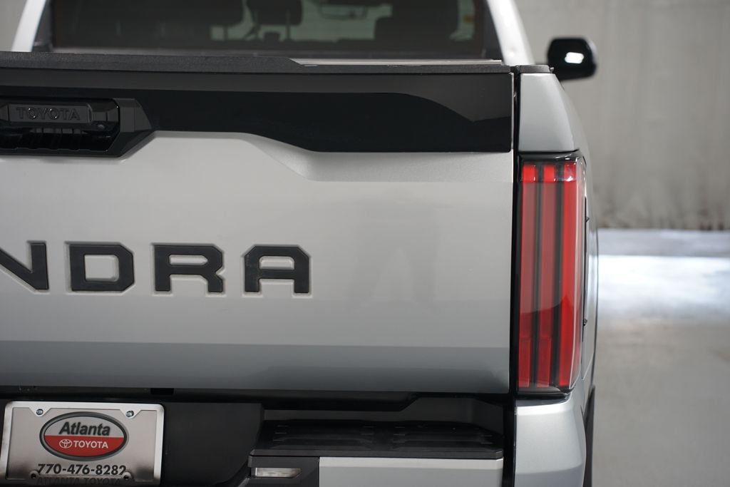 Thumbnail: 2023 Toyota Tundra - 11