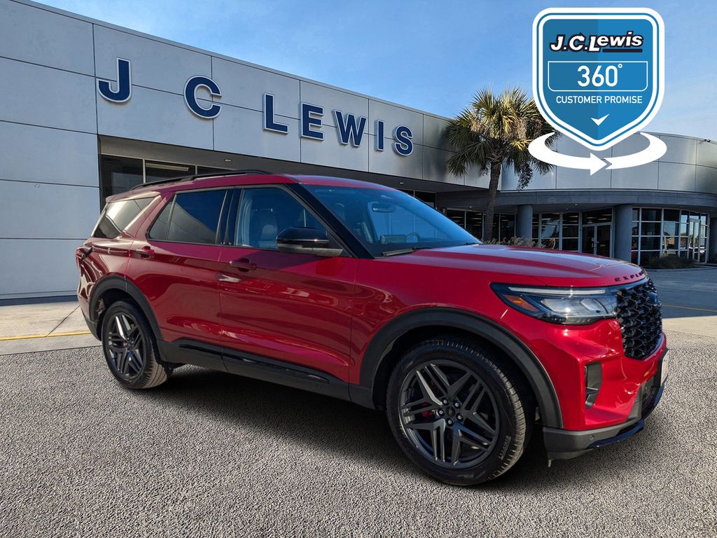 2025 Ford Explorer ST