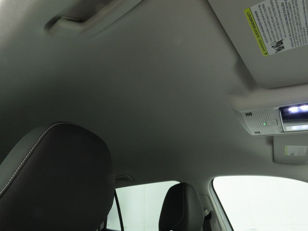 Thumbnail: 2026 Volkswagen Tiguan - 18