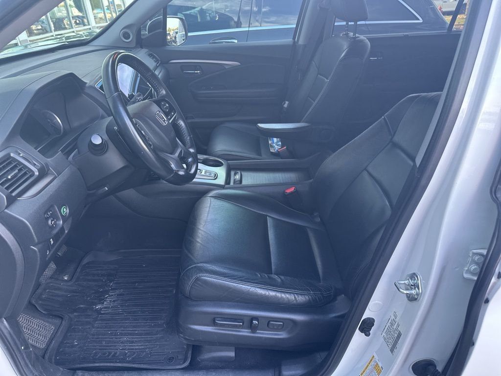 Thumbnail: 2021 Honda Pilot - 9