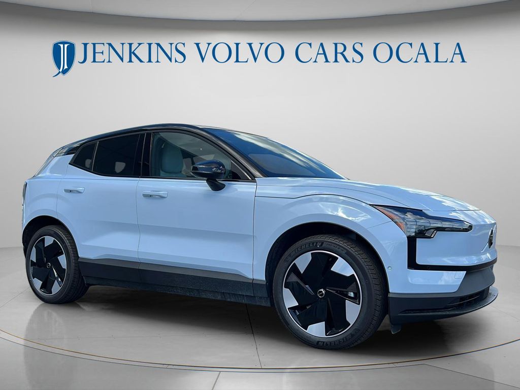White (Cloud) 2026 Volvo EX30 Twin Ultra eAWD SUV / Crossover All-Wheel Drive 1-Speed Automatic