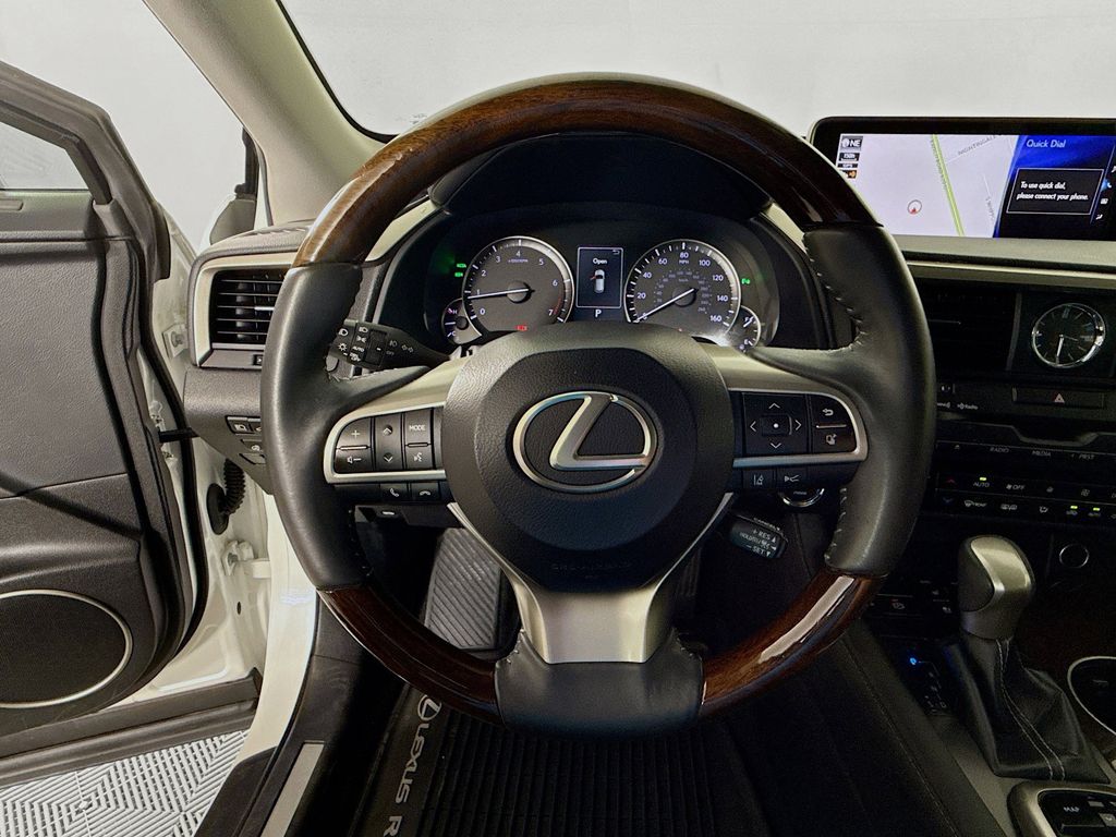 Thumbnail: 2018 Lexus RX - 11