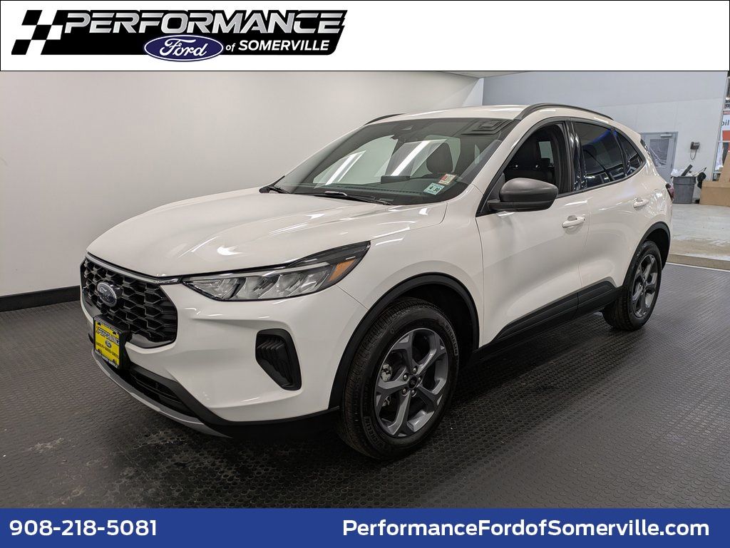 2025 Ford Escape ST-Line AWD