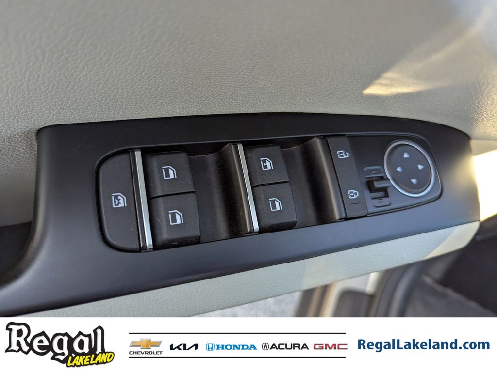 used 2022 Kia Soul car, priced at $13,493