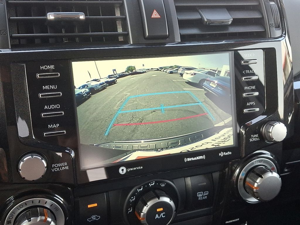 2024 Toyota 4Runner TRD Off Road 19