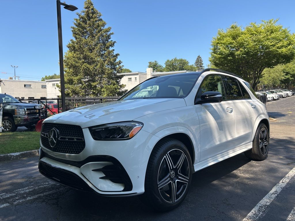 Thumbnail: 2026 Mercedes-Benz GLE - 5