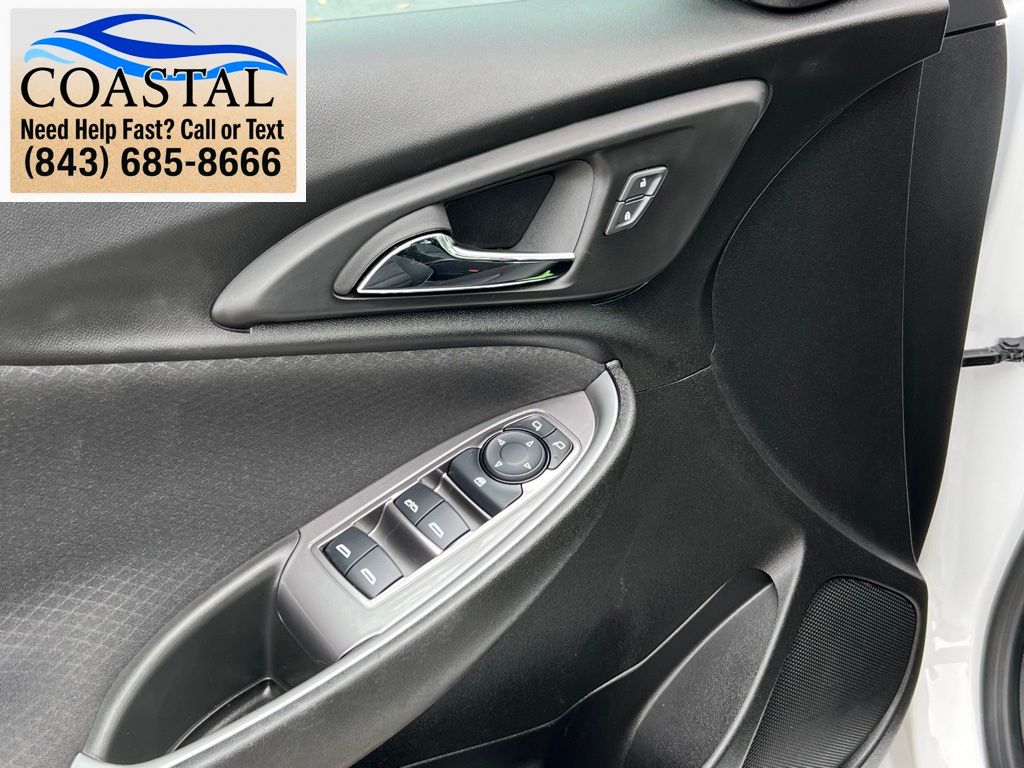 2024 Chevrolet Malibu LT White at Matthews Motors of Wilmington