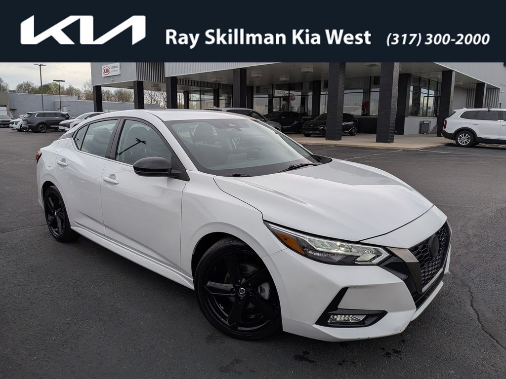 Aspen White 2022 Nissan Sentra SR FWD Sedan Front-Wheel Drive Continuously Variable Transmission