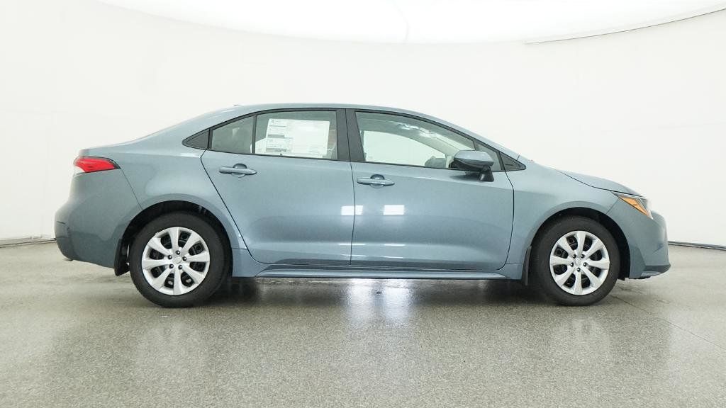 Thumbnail: 2026 Toyota Corolla - 3