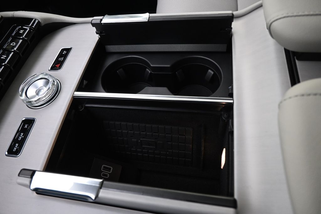 New 2026 White Lincoln Reserve image 29