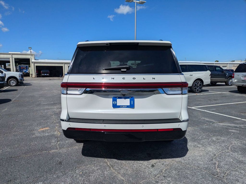2022 Lincoln Navigator Black Label L