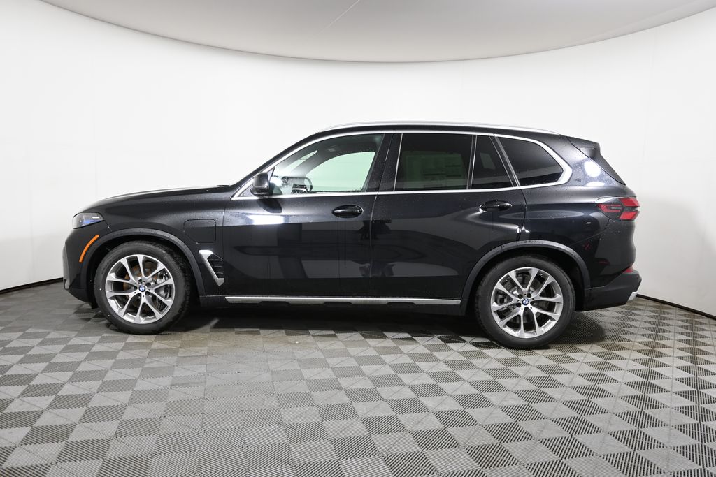 Thumbnail: 2026 BMW X5 - 2