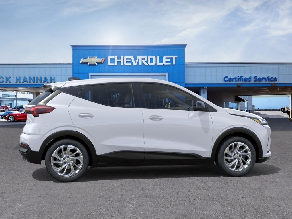 2027 Chevrolet Bolt EV LT