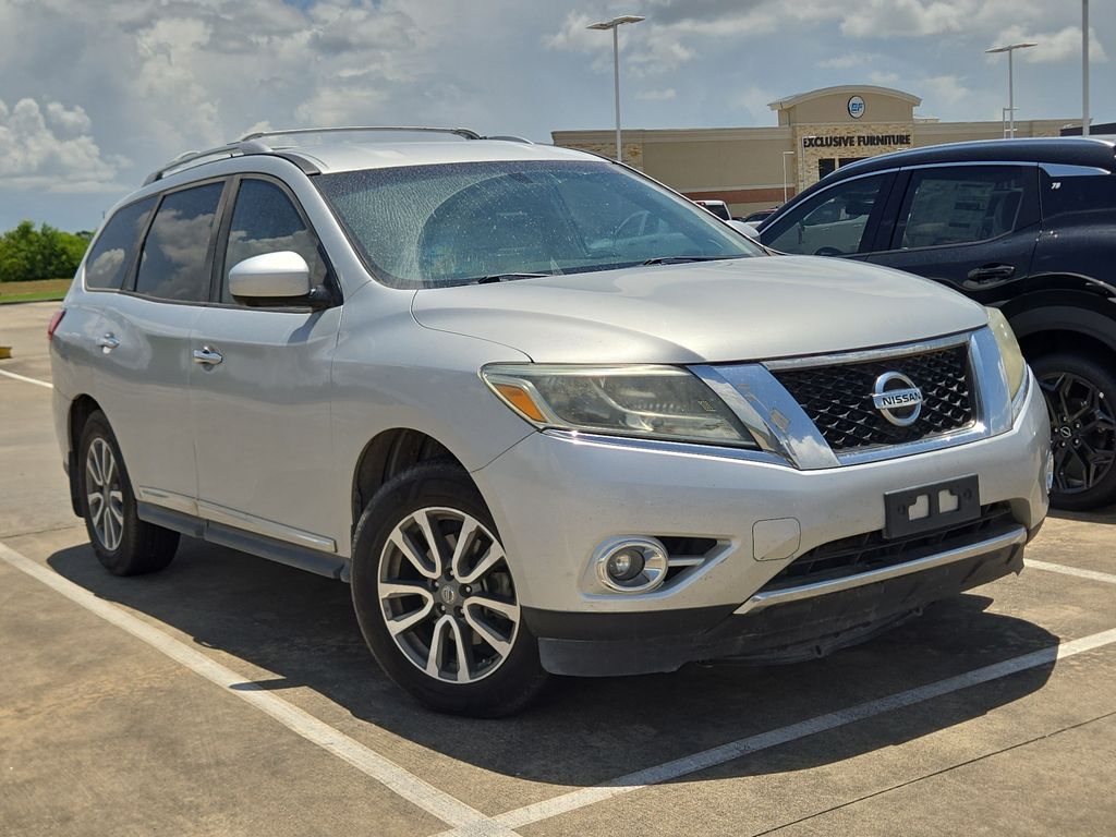 2016 Nissan Pathfinder SL Silver at Bravo Nissan