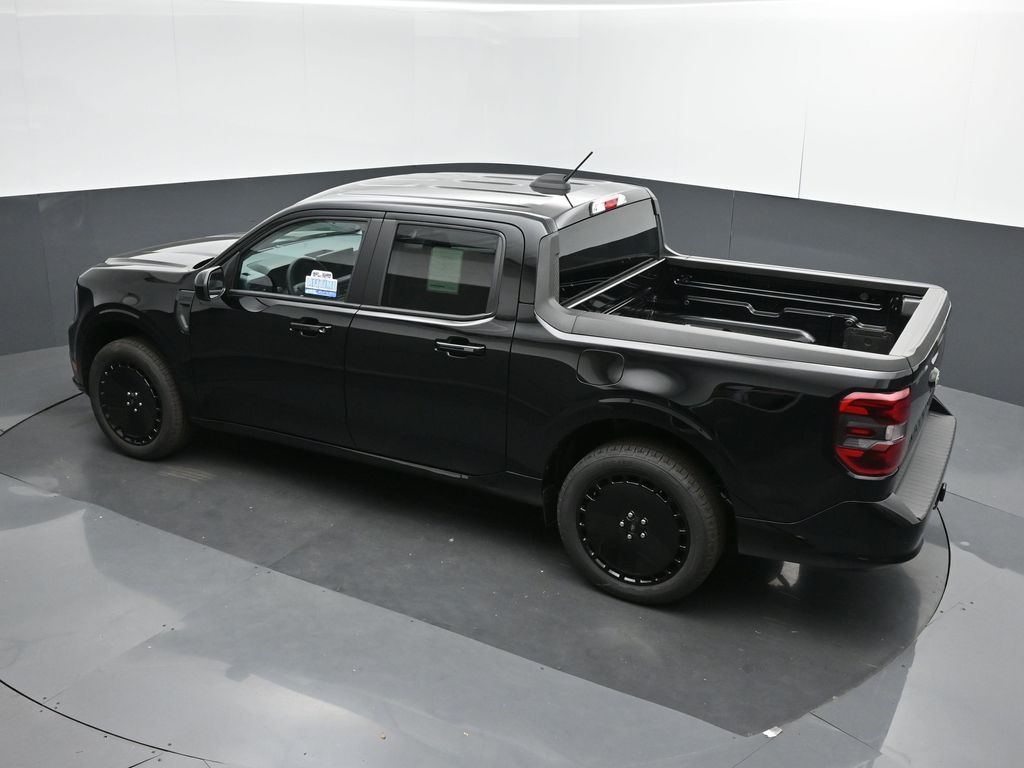 2025 Ford Maverick Lobo Standard