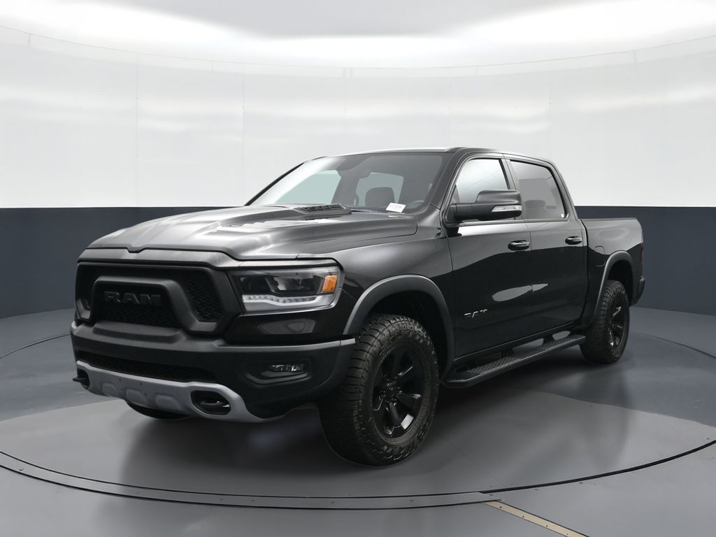 Diamond Black 2019 RAM 1500 Pickup Truck Four-Wheel Drive 8-Speed Automatic