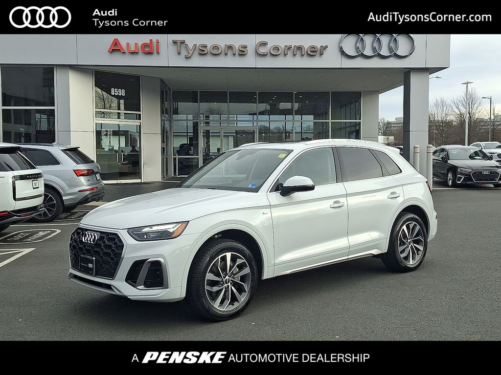 Thumbnail: 2023 Audi Q5 - 1